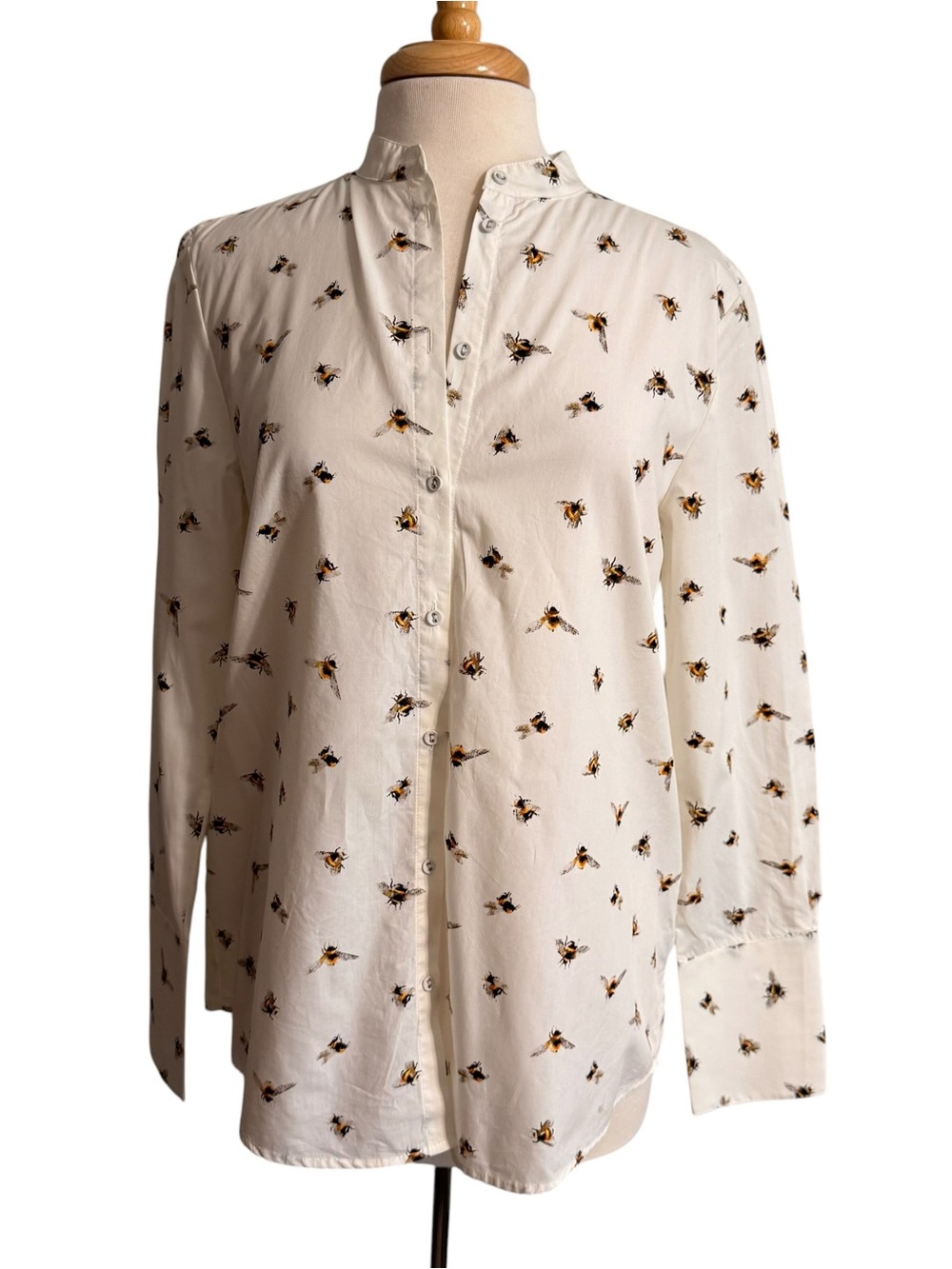 Victoria Beckham for Target Ivory Button-Up Blouse with Bee Print size Medium